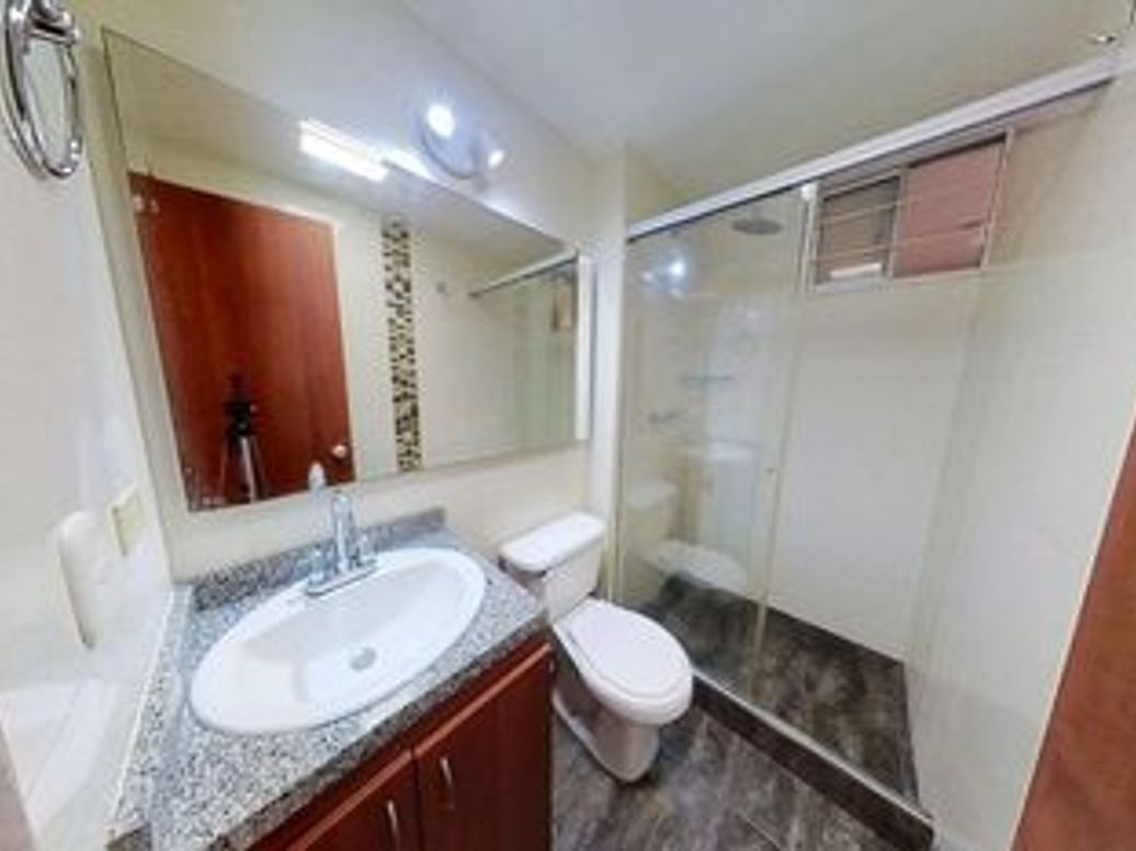Apartamento de 3 alcobas en venta en Prado Veraniego Sur, Bogotá, 62 m² · foto 12 de 12