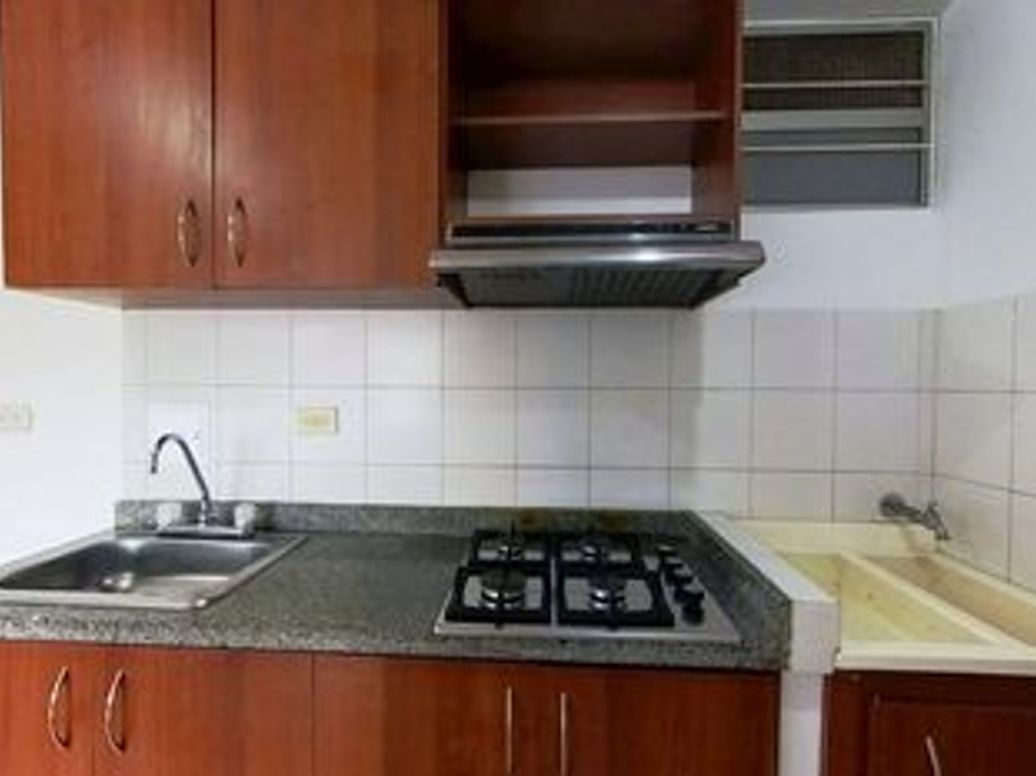 Apartamento de 3 alcobas en venta en Prado Veraniego Sur, Bogotá, 62 m² · foto 5 de 12