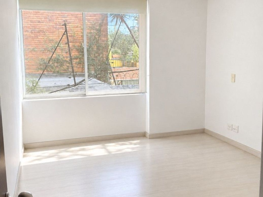 Apartamento de 3 alcobas en arriendo en Chicó Norte, Bogotá, 135 m² · foto 7 de 12