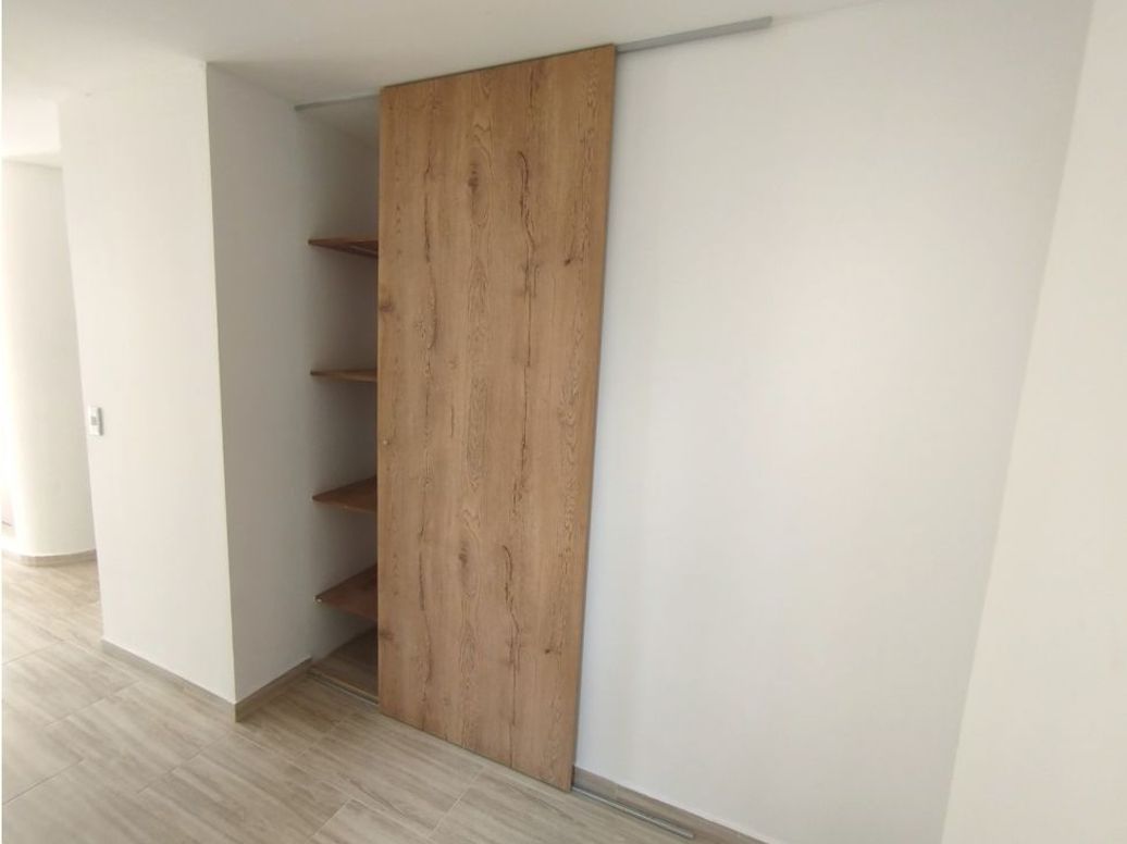 Apartamento de 3 alcobas en arriendo en Rafael Núñez, Bogotá, 121 m² · foto 9 de 20