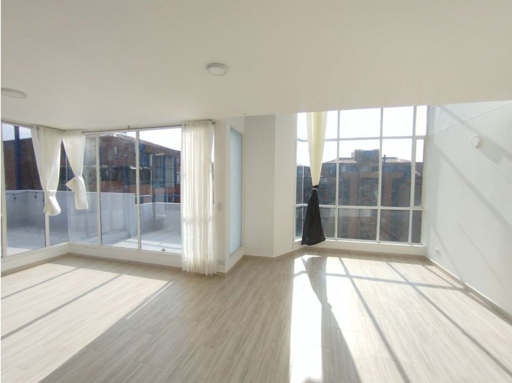 Apartamento de 3 alcobas en arriendo en Rafael Núñez, Bogotá, 121 m² · foto 16 de 20