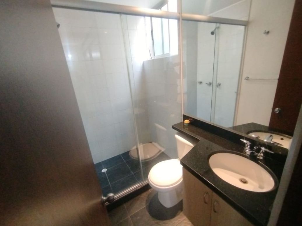 Apartamento de 3 alcobas en arriendo en El Codito, Bogotá, 88 m² · foto 12 de 17