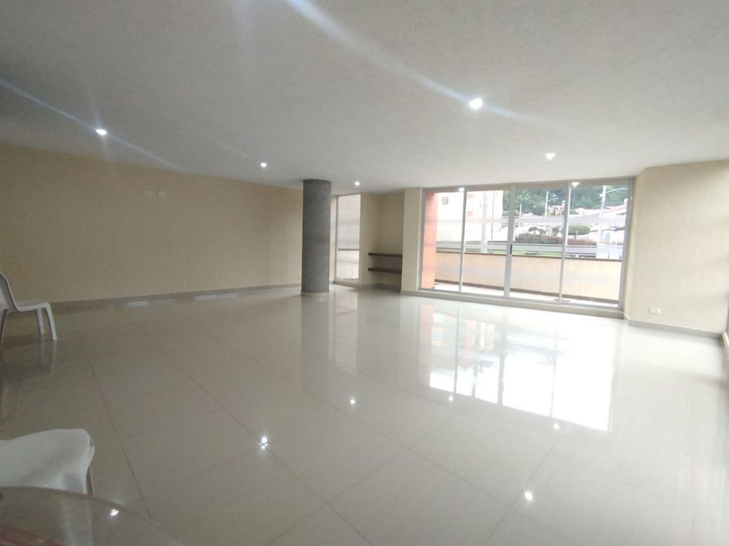 Apartamento de 3 alcobas en arriendo en El Codito, Bogotá, 88 m² · foto 13 de 17