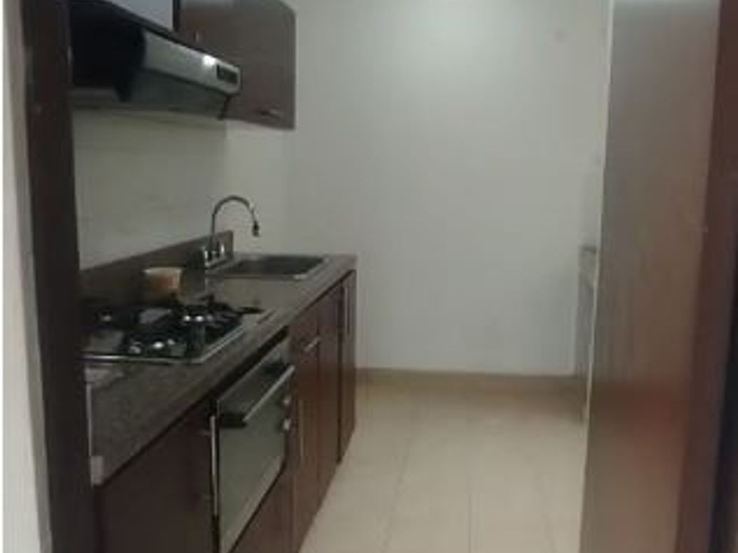 Apartamento de 3 alcobas en arriendo en El Codito, Bogotá, 88 m² · foto 6 de 17