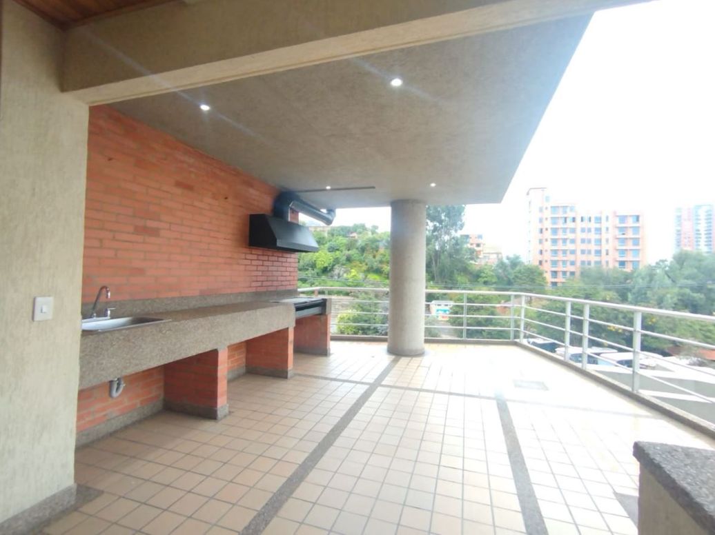 Apartamento de 3 alcobas en arriendo en El Codito, Bogotá, 88 m² · foto 15 de 17