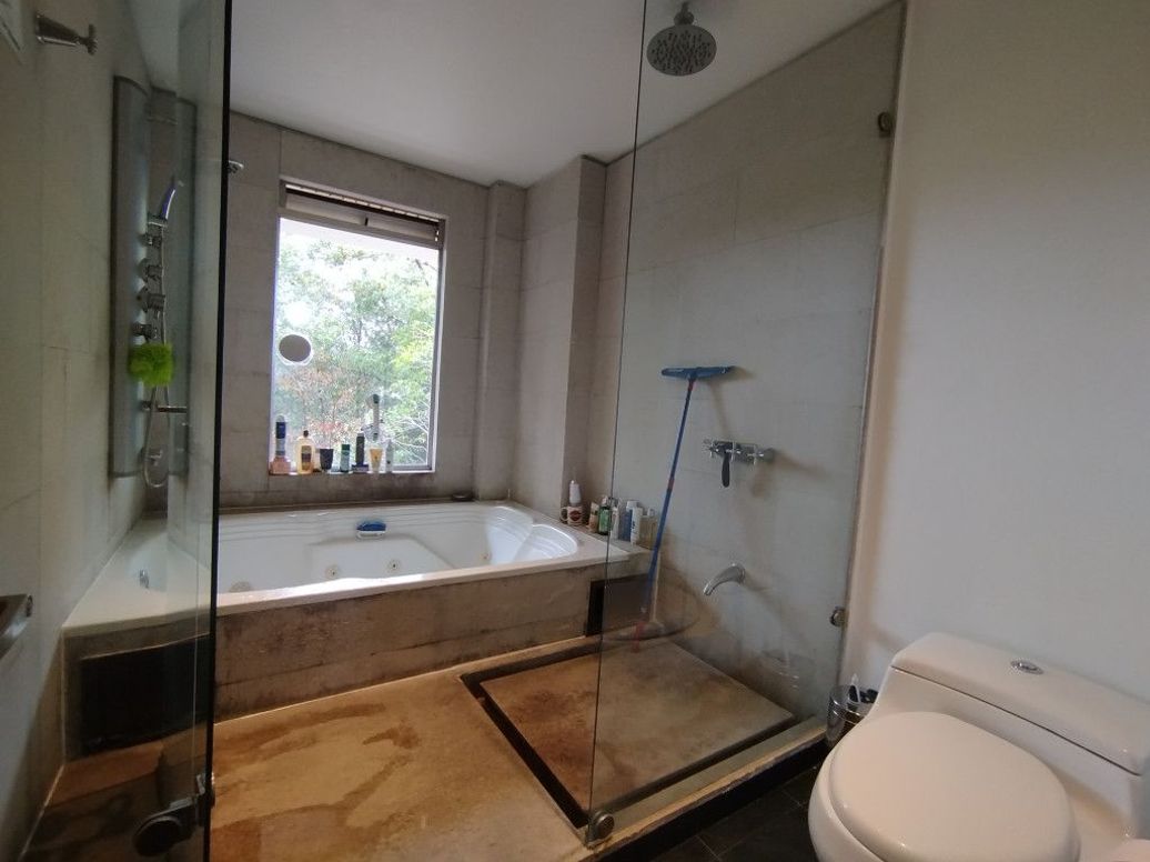 Apartamento de 4 alcobas en venta en Suba Naranjos, Bogotá, 267 m² · foto 13 de 19