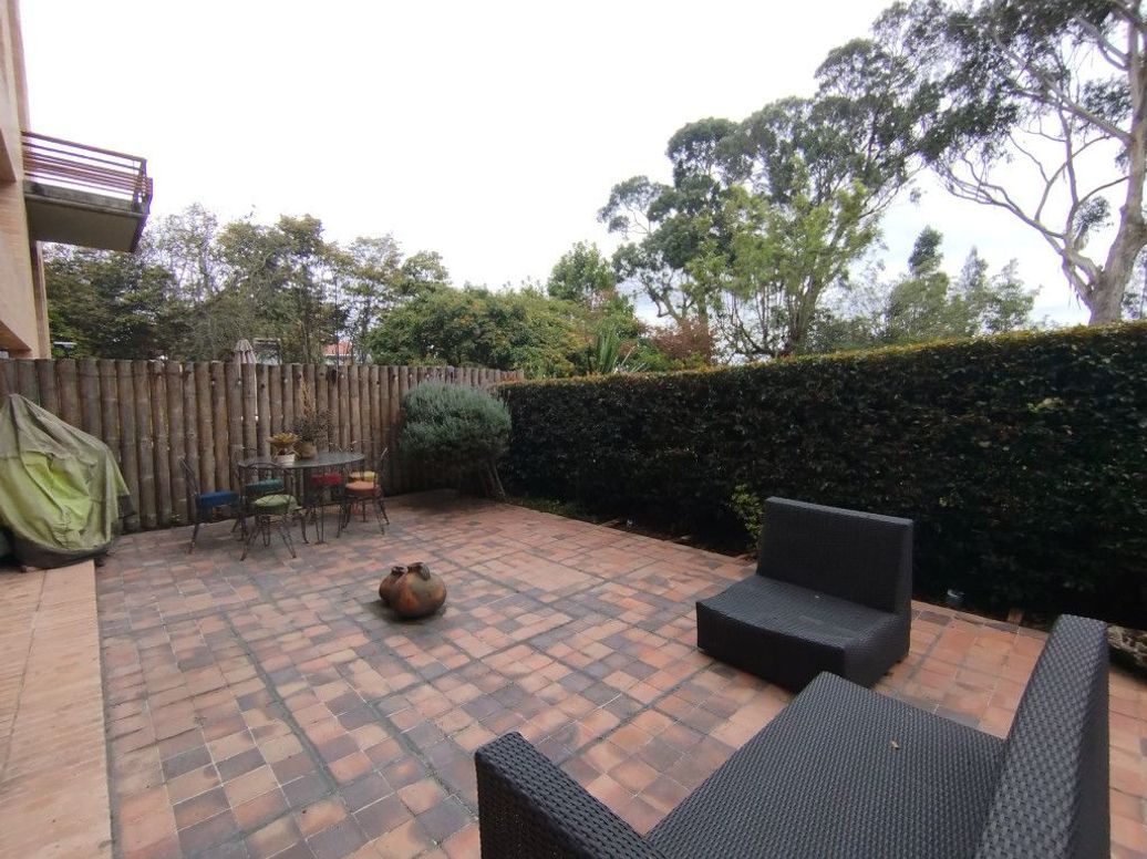Apartamento de 4 alcobas en venta en Suba Naranjos, Bogotá, 267 m² · foto 4 de 19