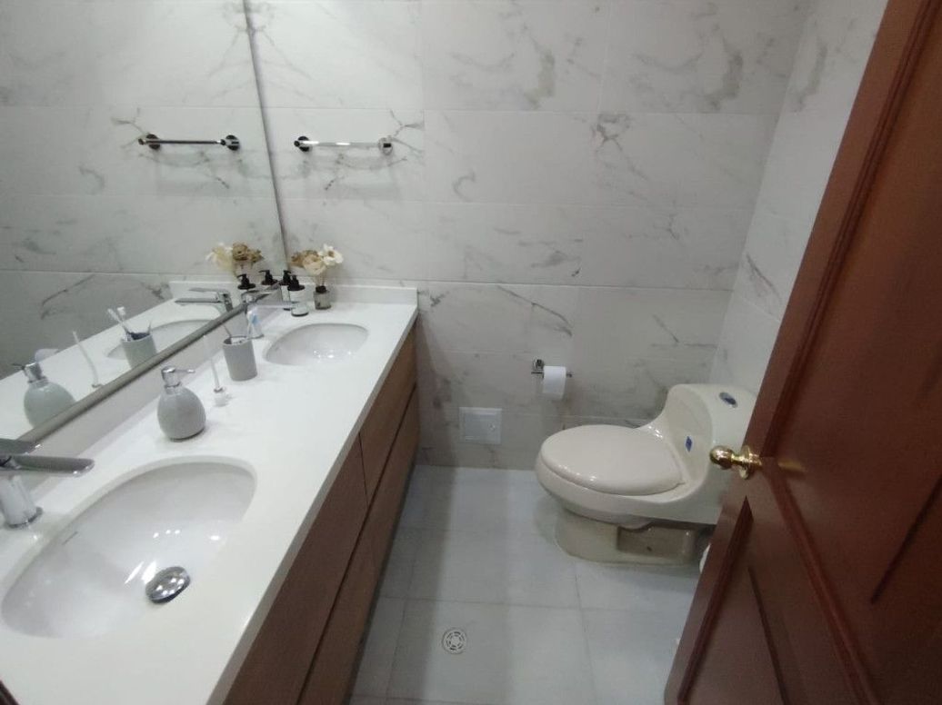 Apartamento de 2 alcobas en arriendo en Santa Barbara Occidental, Bogotá, 65 m² · foto 17 de 20