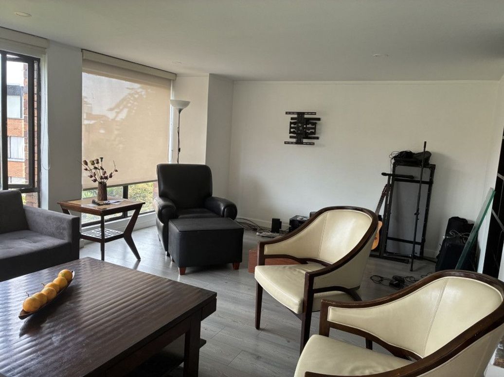 Apartamento de 3 alcobas en venta en Molinos Norte, Bogotá, 149 m² · foto 2 de 20