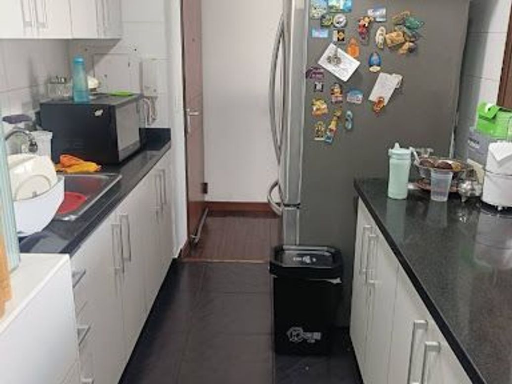 Apartamento de 4 alcobas en venta en Pontevedra, Bogotá, 106 m² · foto 19 de 20