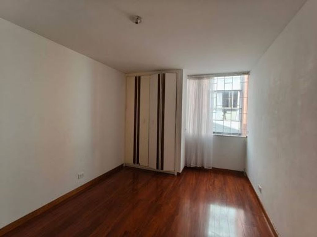 Apartamento de 2 alcobas en venta en Cedritos, Bogotá, 73 m² · foto 9 de 20