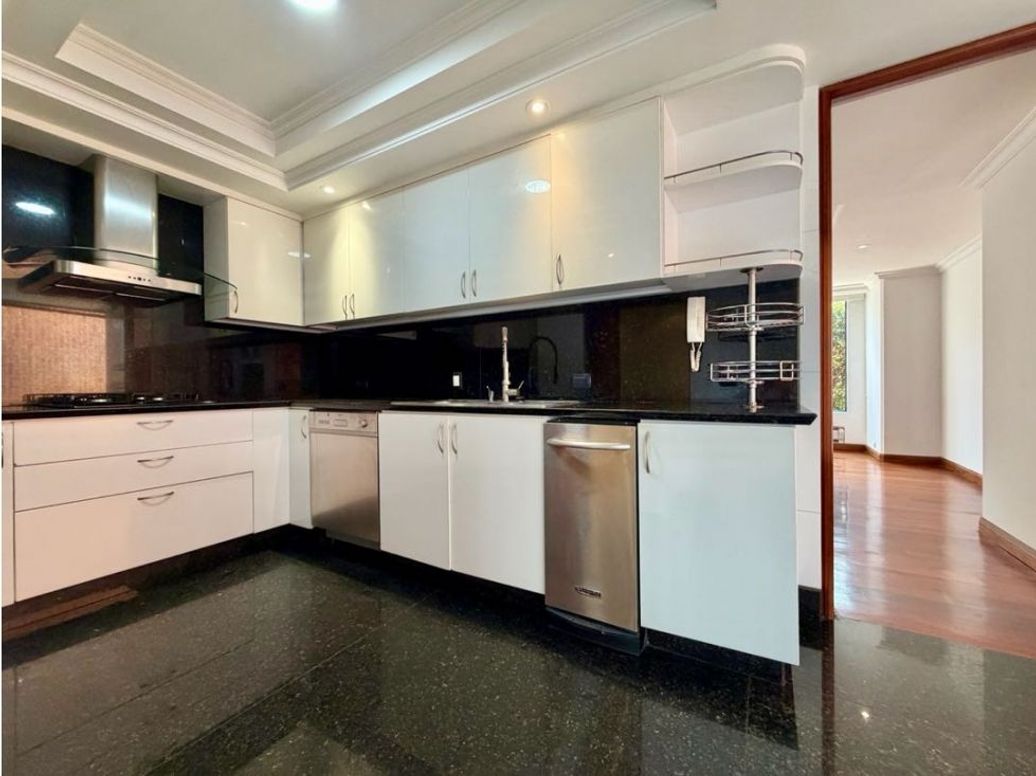 Apartamento de 4 alcobas en venta en Ciudadela Real, Bogotá, 318 m² · foto 18 de 20