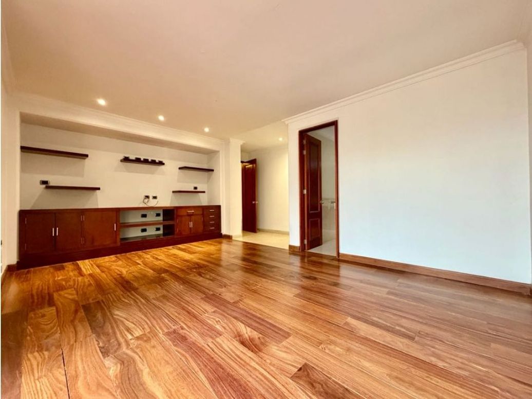 Apartamento de 4 alcobas en venta en Ciudadela Real, Bogotá, 318 m² · foto 14 de 20