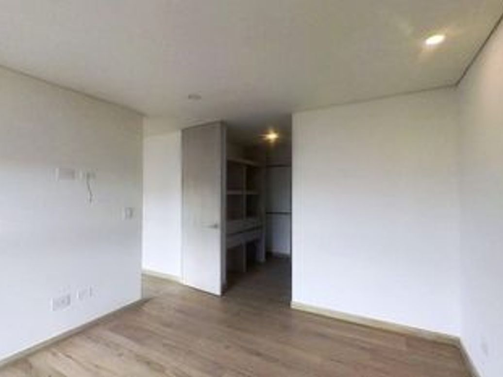 Apartamento de 3 alcobas en venta en Acacias Usaquen, Bogotá, 83 m² · foto 11 de 20