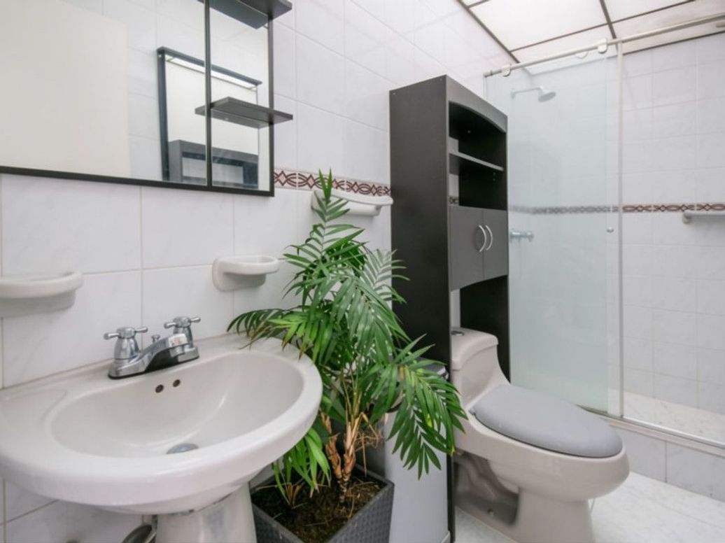 Casa de 5 alcobas en venta en Estoril, Bogotá, 330 m² · foto 20 de 20