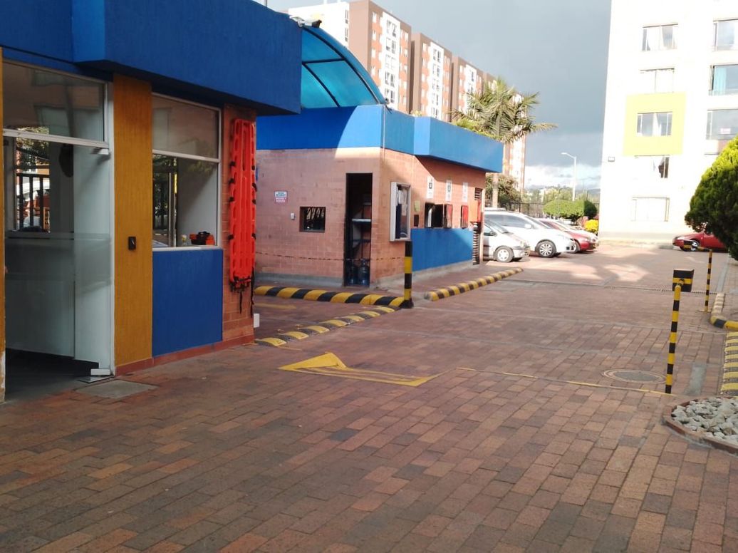 Apartamento de 2 alcobas en venta en Rodesia, Bogotá, 43 m² · foto 3 de 18