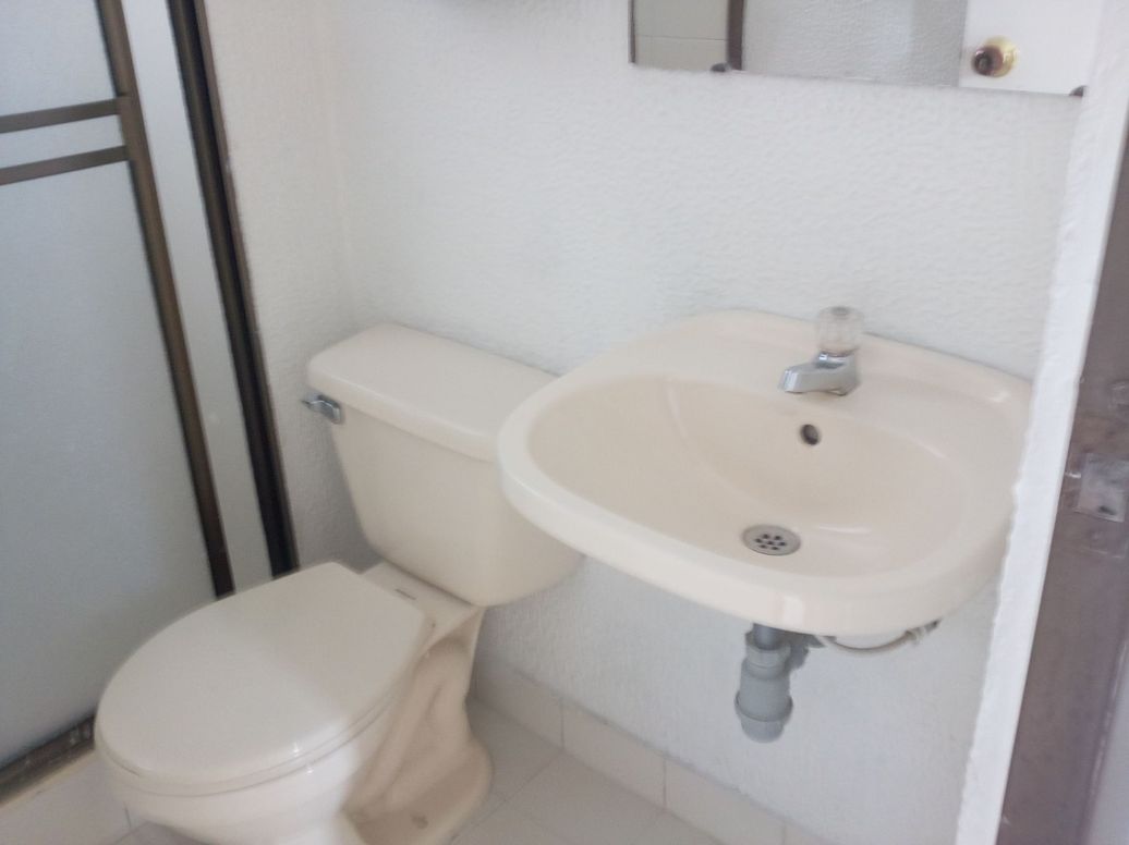 Apartamento de 2 alcobas en venta en Rodesia, Bogotá, 43 m² · foto 14 de 18