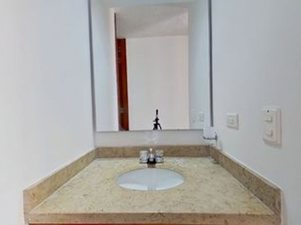 Apartamento de 2 alcobas en venta en Las Flores, Bogotá, 51 m² · foto 12 de 12