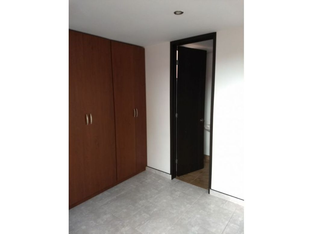 Apartamento de 3 alcobas en venta en Las Margaritas, Bogotá, 52 m² · foto 5 de 16