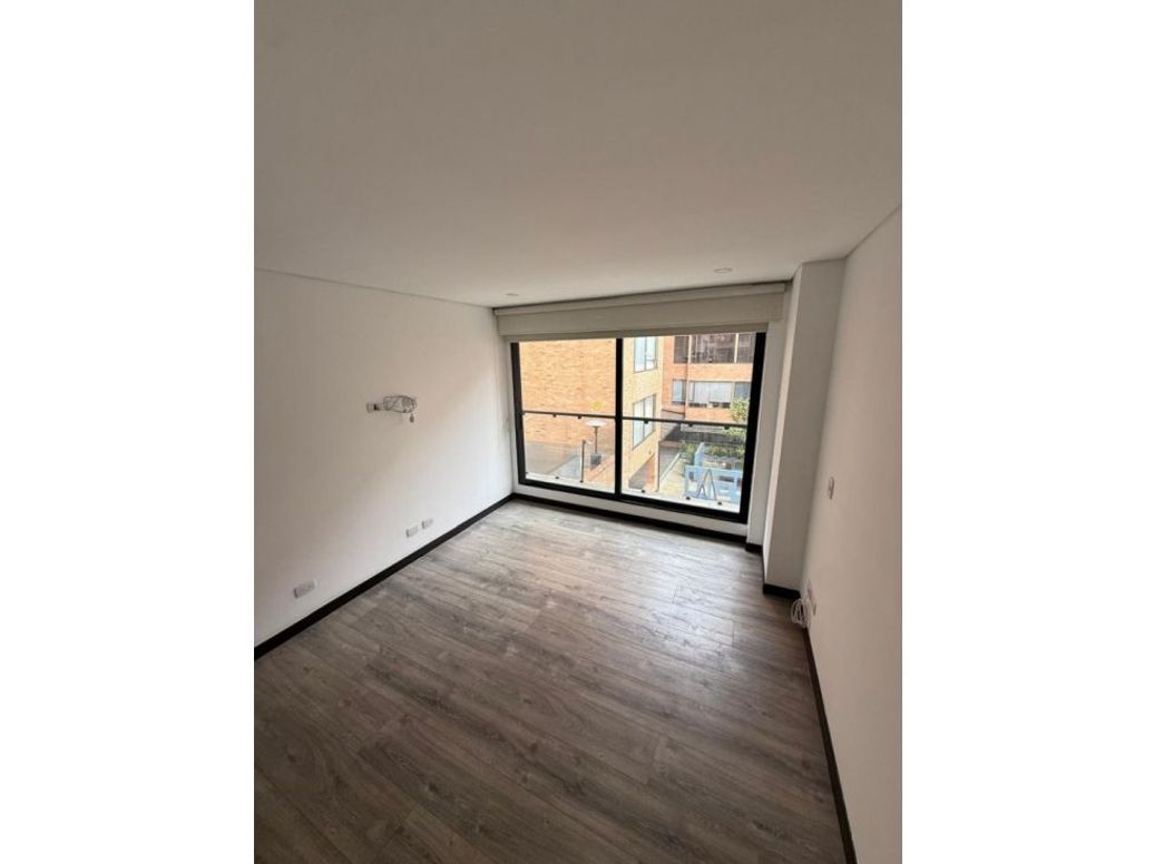 Apartamento de 3 alcobas en venta en Chicó Navarra, Bogotá, 135 m² · foto 8 de 20