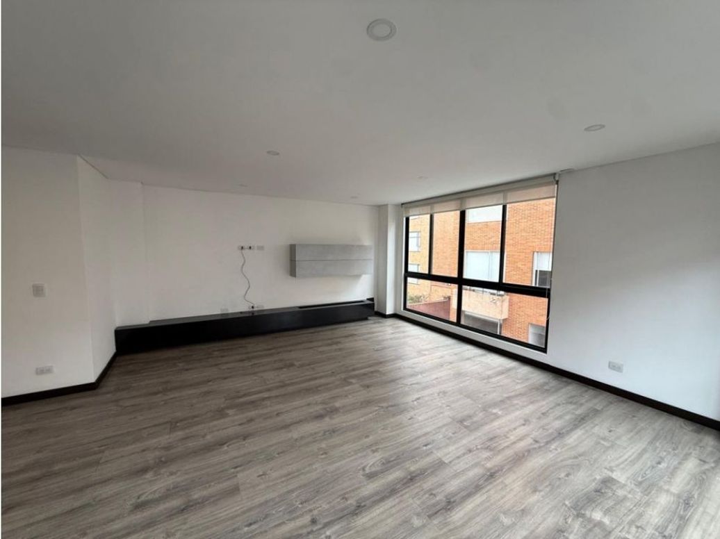 Apartamento de 3 alcobas en venta en Chicó Navarra, Bogotá, 135 m² · foto 7 de 20
