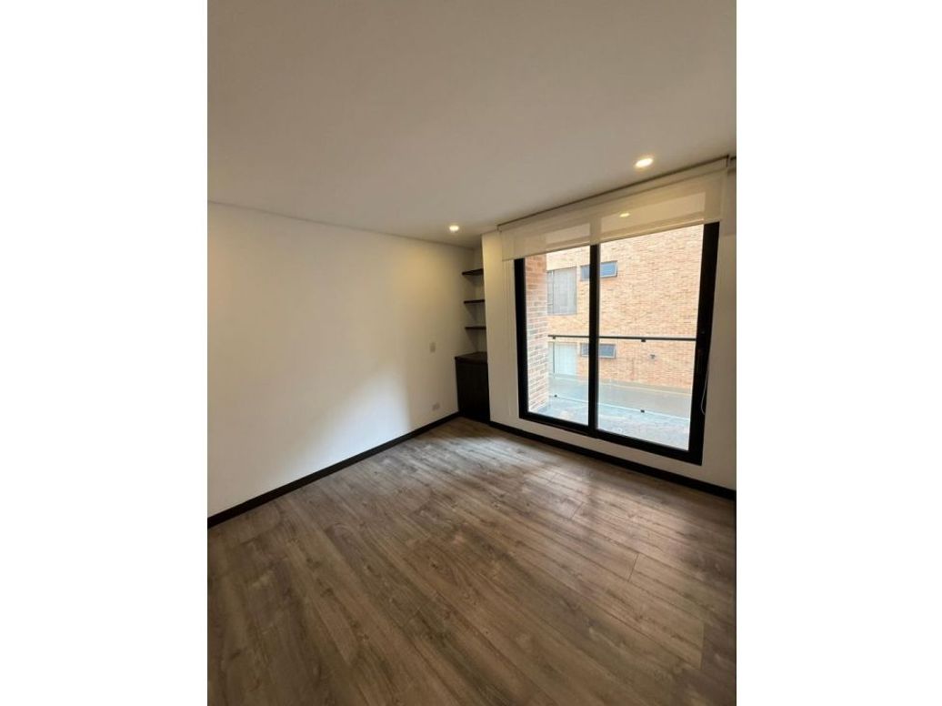 Apartamento de 3 alcobas en venta en Chicó Navarra, Bogotá, 135 m² · foto 15 de 20