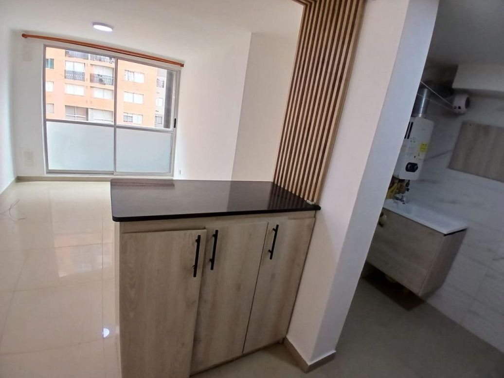 Apartamento de 3 alcobas en arriendo en H.B., Bogotá, 46 m² · foto 6 de 16