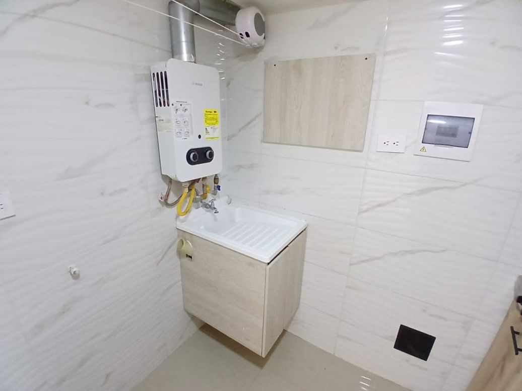 Apartamento de 3 alcobas en arriendo en H.B., Bogotá, 46 m² · foto 9 de 16