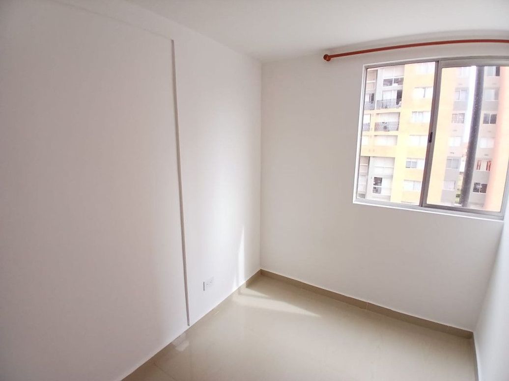 Apartamento de 3 alcobas en arriendo en H.B., Bogotá, 46 m² · foto 10 de 16