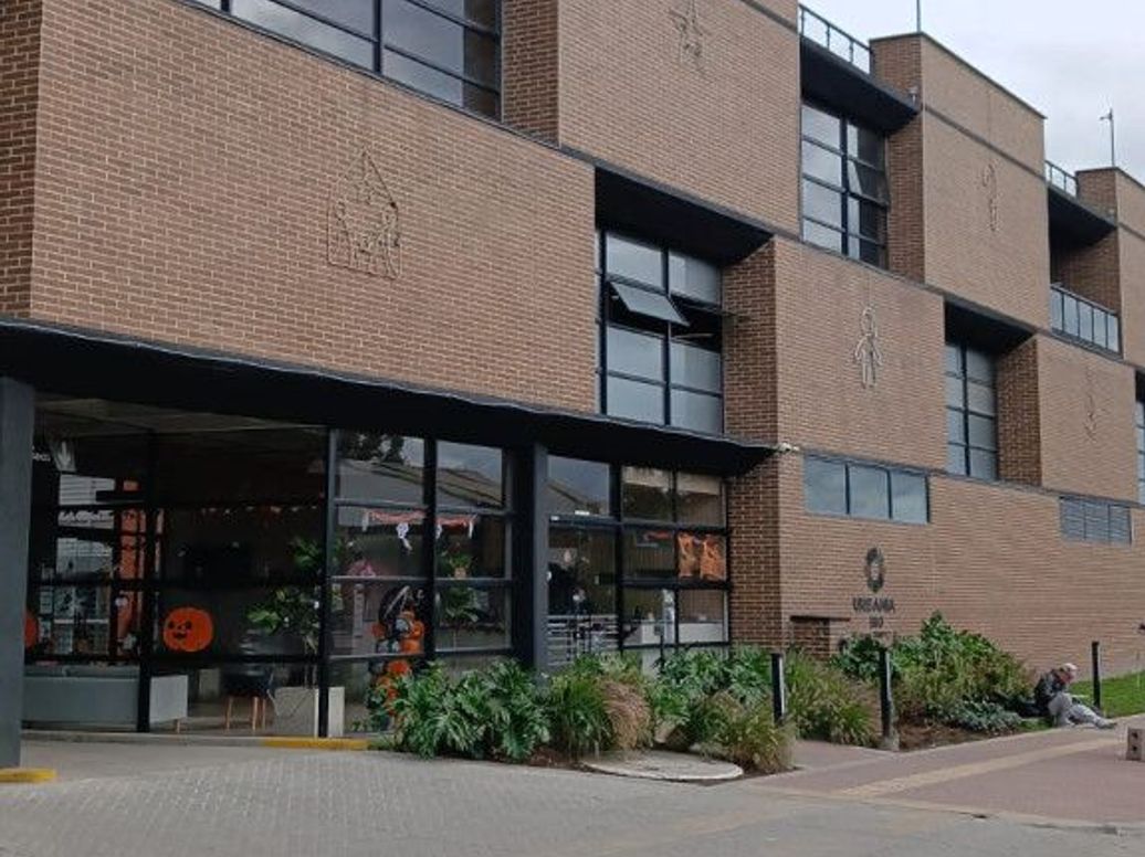 Apartamento de 3 alcobas en arriendo en H.B., Bogotá, 46 m² · foto 2 de 16