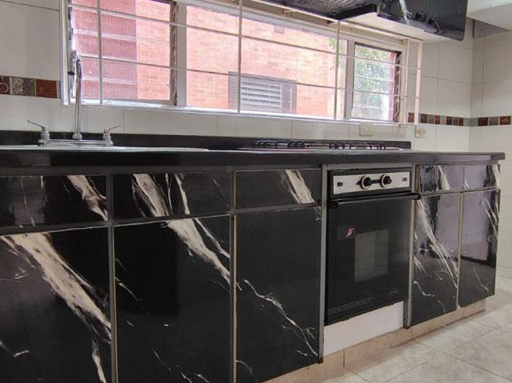 Apartamento de 3 alcobas en venta en Rafael Núñez, Bogotá, 89 m² · foto 8 de 13