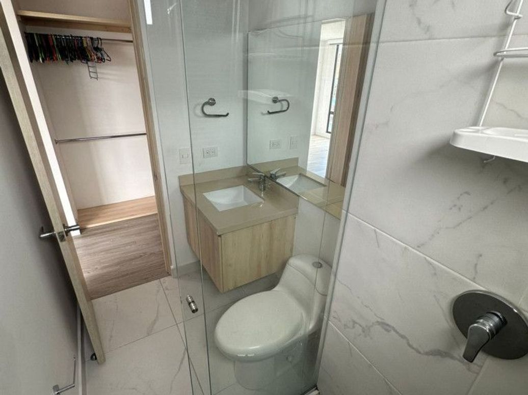 Apartamento de 2 alcobas en arriendo en Quinta Camacho, Bogotá, 65 m² · foto 10 de 16
