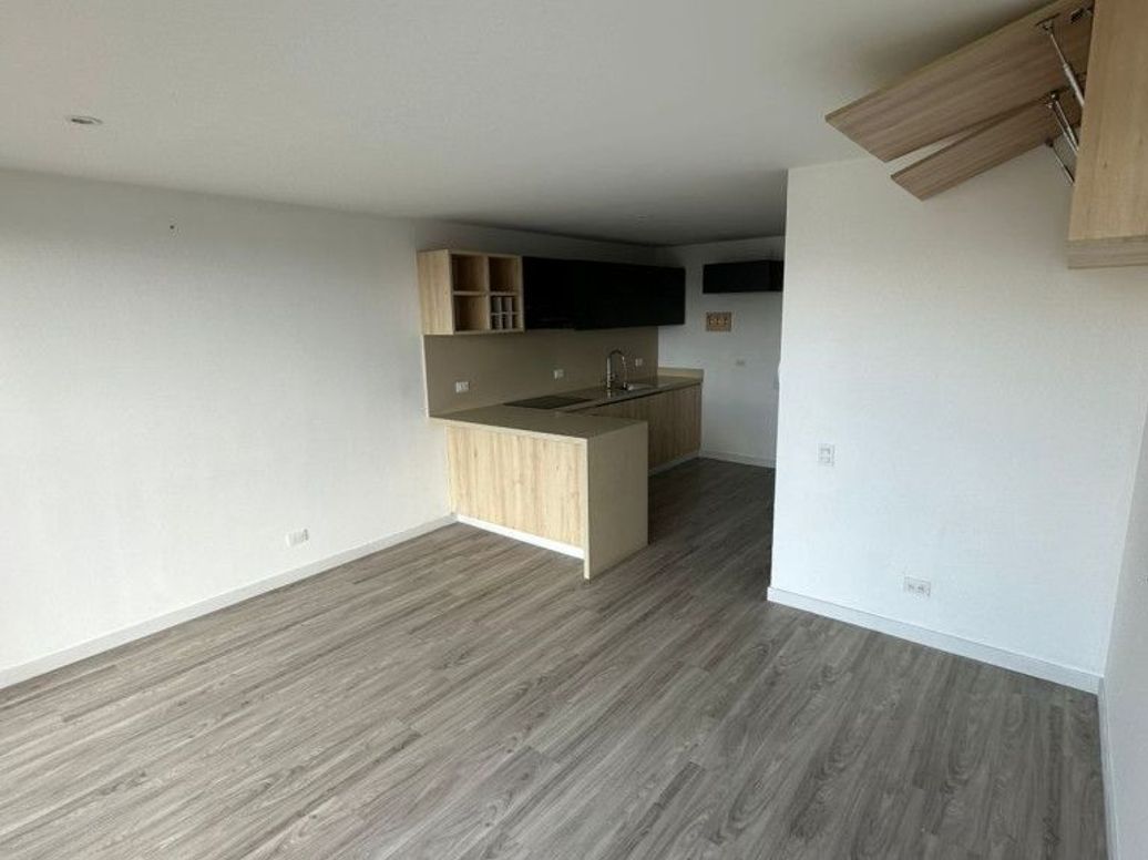 Apartamento de 2 alcobas en arriendo en Quinta Camacho, Bogotá, 65 m² · foto 4 de 16