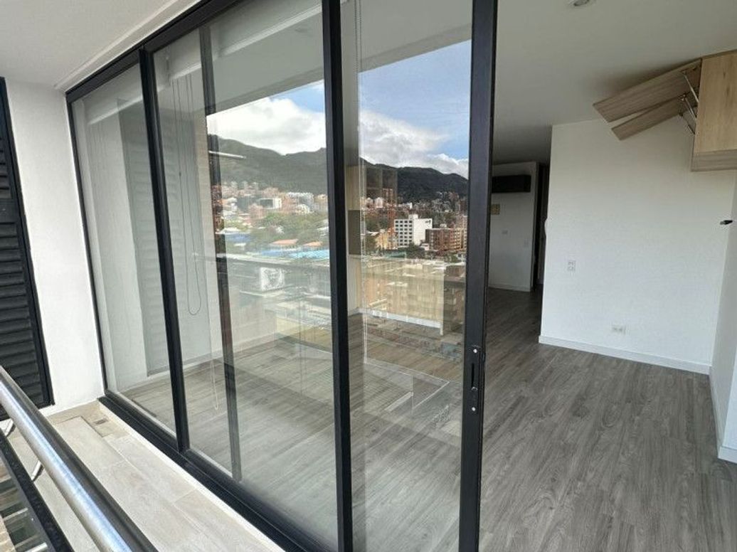 Apartamento de 2 alcobas en arriendo en Quinta Camacho, Bogotá, 65 m² · foto 6 de 16