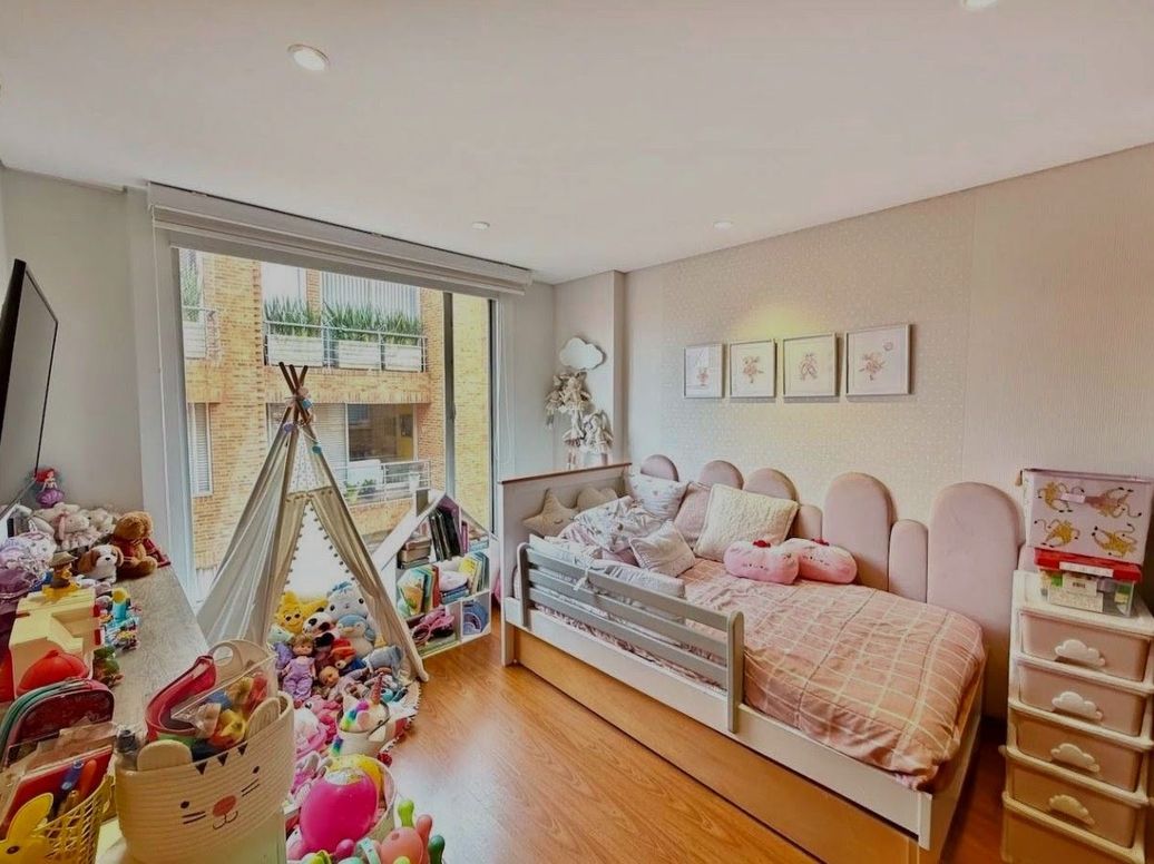 Apartamento de 2 alcobas en venta en Santa Barbara Occidental, Bogotá, 80 m² · foto 14 de 14