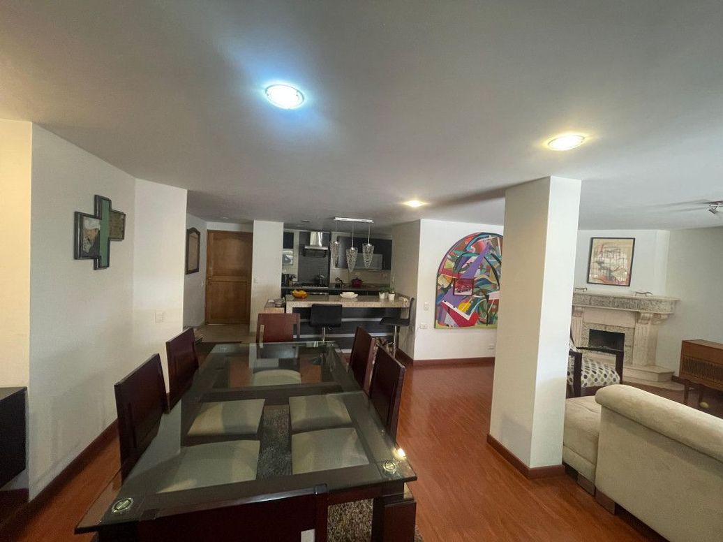 Apartamento de 3 alcobas en venta en El Batan, Bogotá, 130 m² · foto 3 de 20