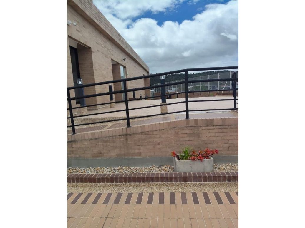 Apartamento de 2 alcobas en venta en Britalia, Bogotá, 65 m² · foto 12 de 17