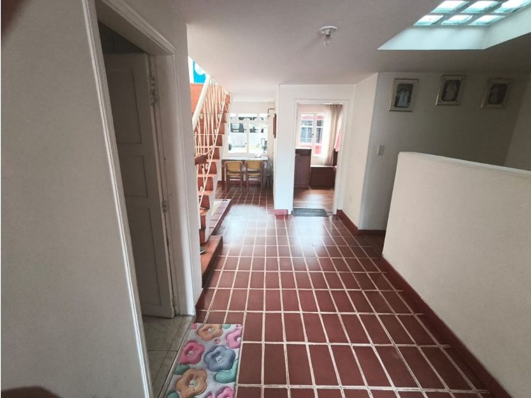 Casa de 4 alcobas en venta en La Española, Bogotá, 122 m² · foto 14 de 17