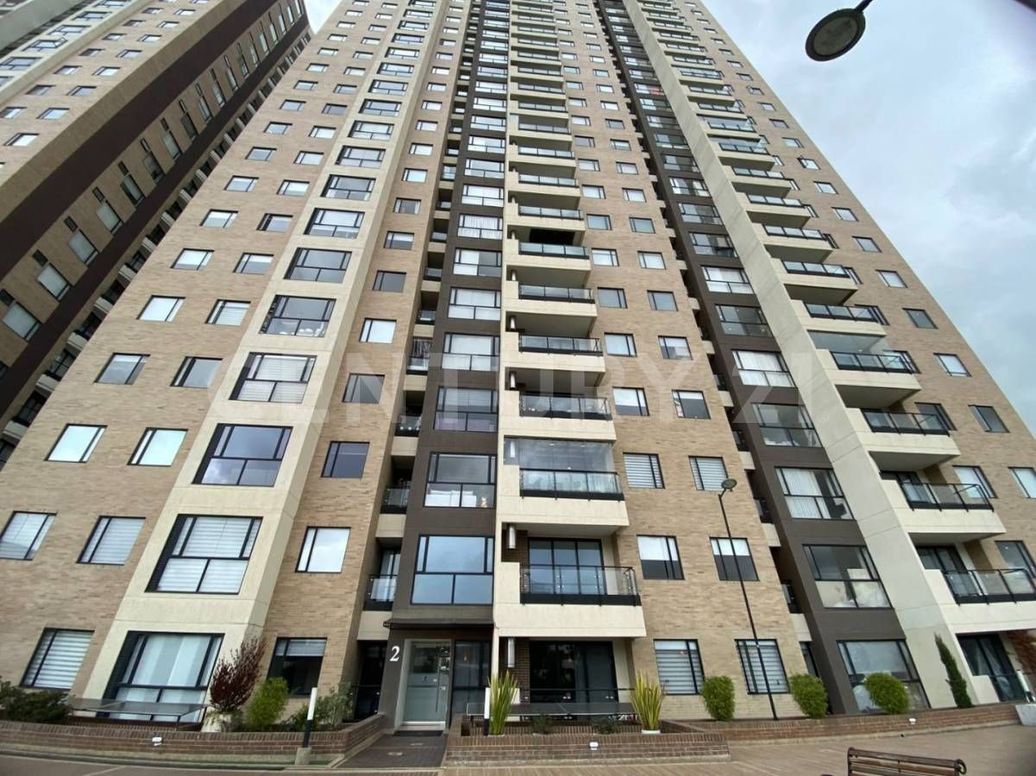 Apartamento de 2 alcobas en venta en San José De Bavaria, Bogotá, 65 m² · foto 14 de 20