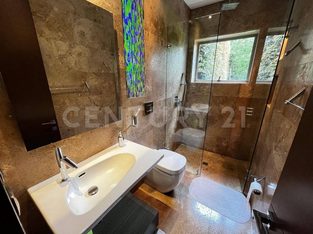 Casa de 3 alcobas en venta en San Simón, Bogotá, 357 m² · foto 10 de 20