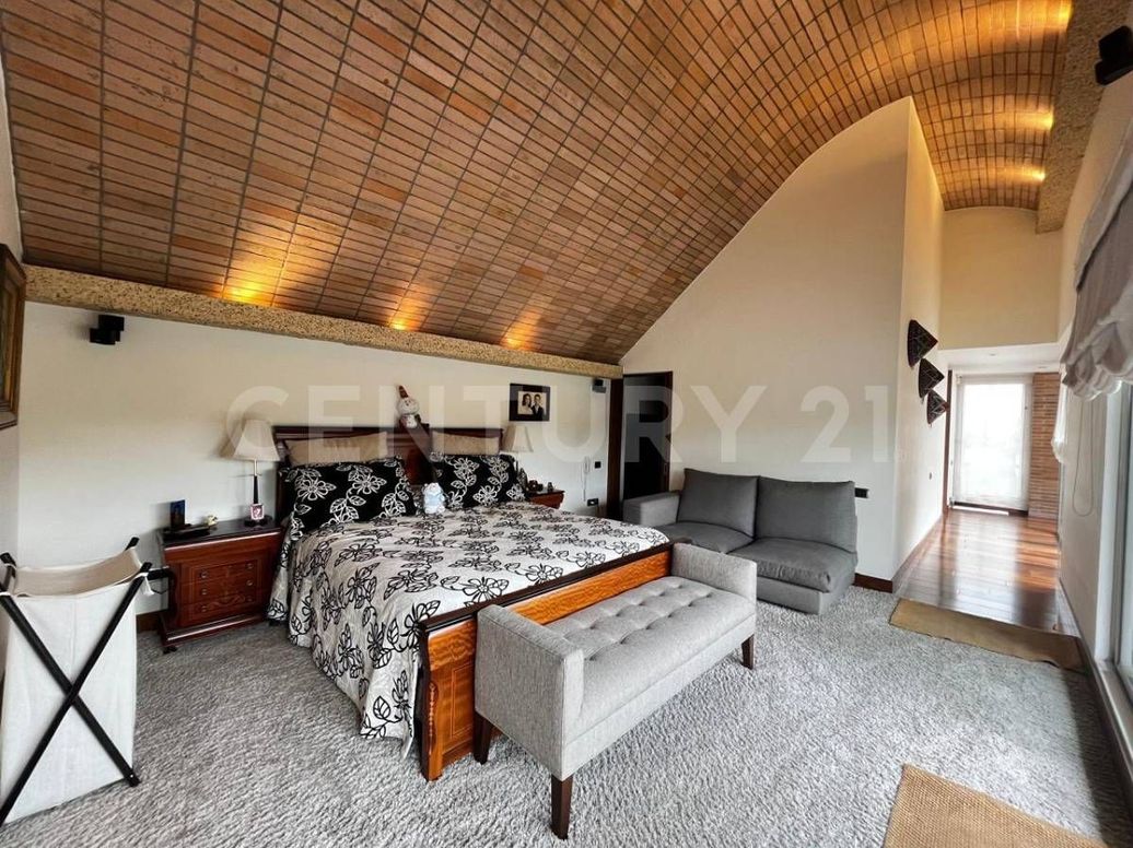 Casa de 3 alcobas en venta en San Simón, Bogotá, 357 m² · foto 6 de 20