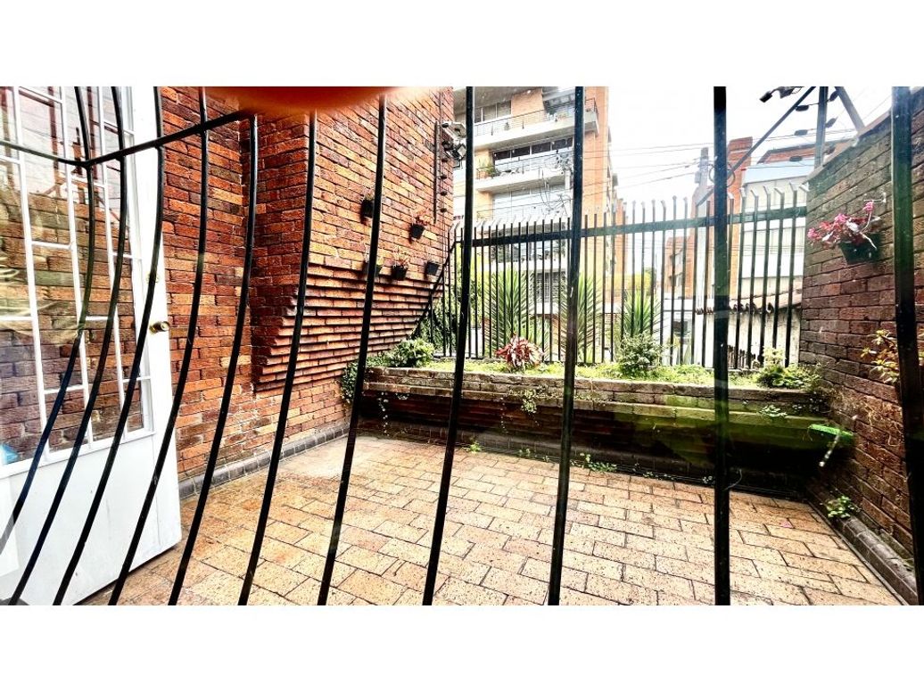 Apartamento de 2 alcobas en venta en Santa Barbara, Bogotá, 93 m² · foto 19 de 20