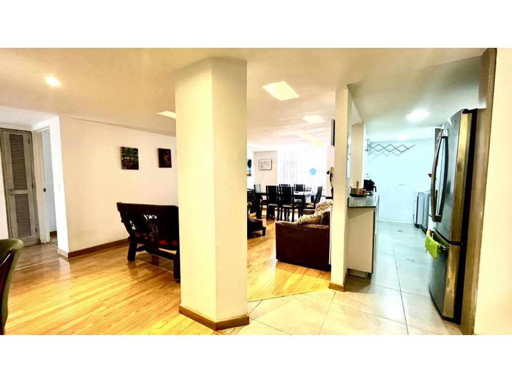 Apartamento de 2 alcobas en venta en Santa Barbara, Bogotá, 93 m² · foto 7 de 20