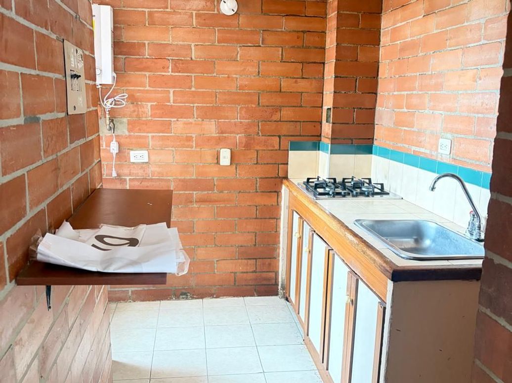 Apartamento de 2 alcobas en venta en Rincón De Santa Ines, Bogotá, 50 m² · foto 2 de 6
