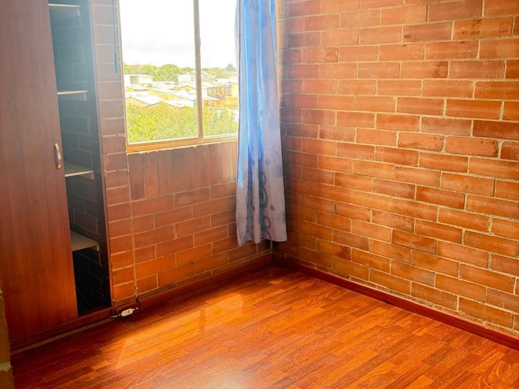 Apartamento de 2 alcobas en venta en Rincón De Santa Ines, Bogotá, 50 m² · foto 3 de 6