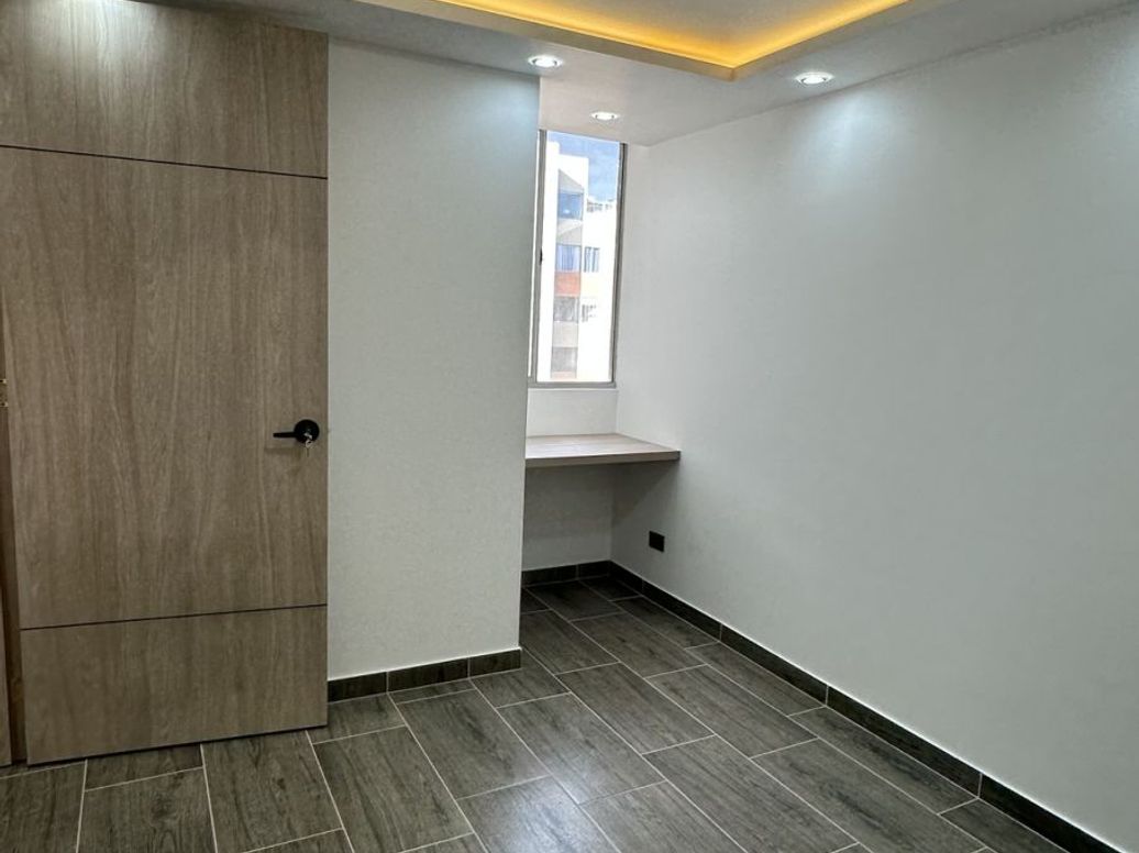 Apartamento de 2 alcobas en venta en Almagrario, Bogotá, 53 m² · foto 11 de 19
