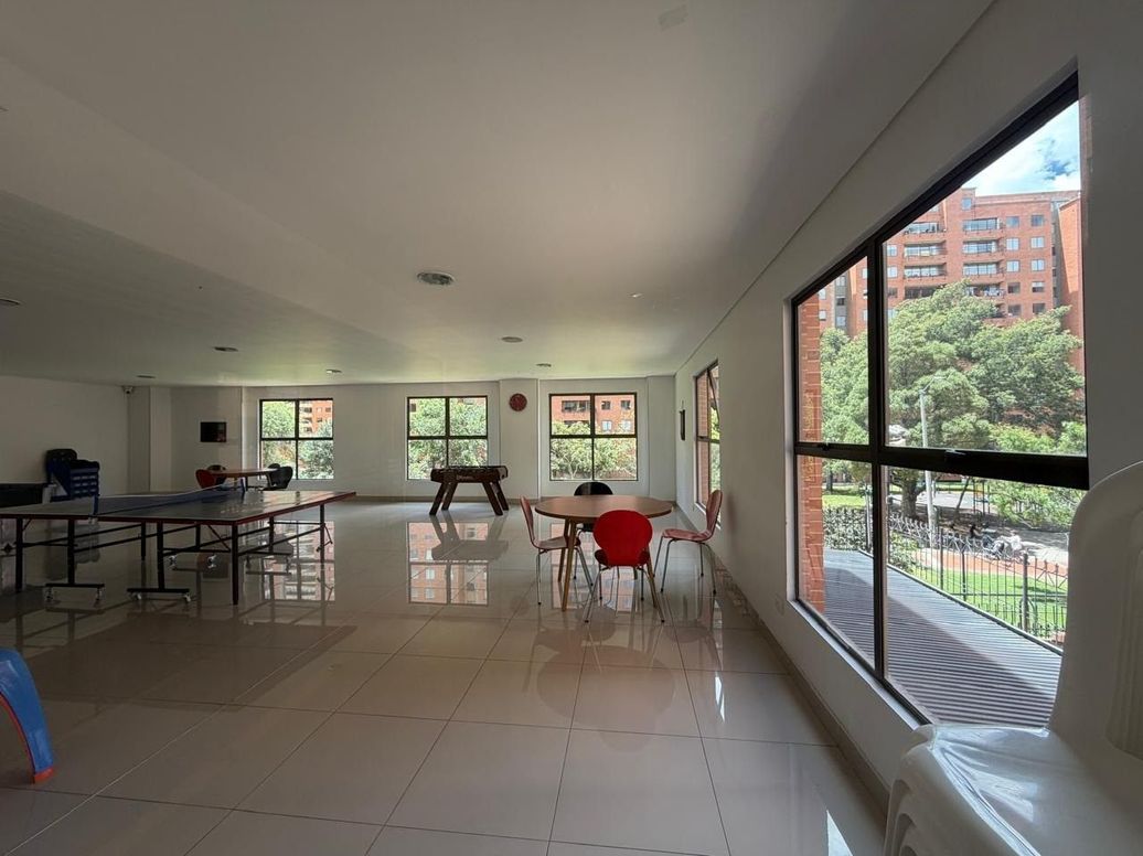 Apartamento de 3 alcobas en venta en Ub. Cordoba Niza, Bogotá, 100 m² · foto 19 de 20