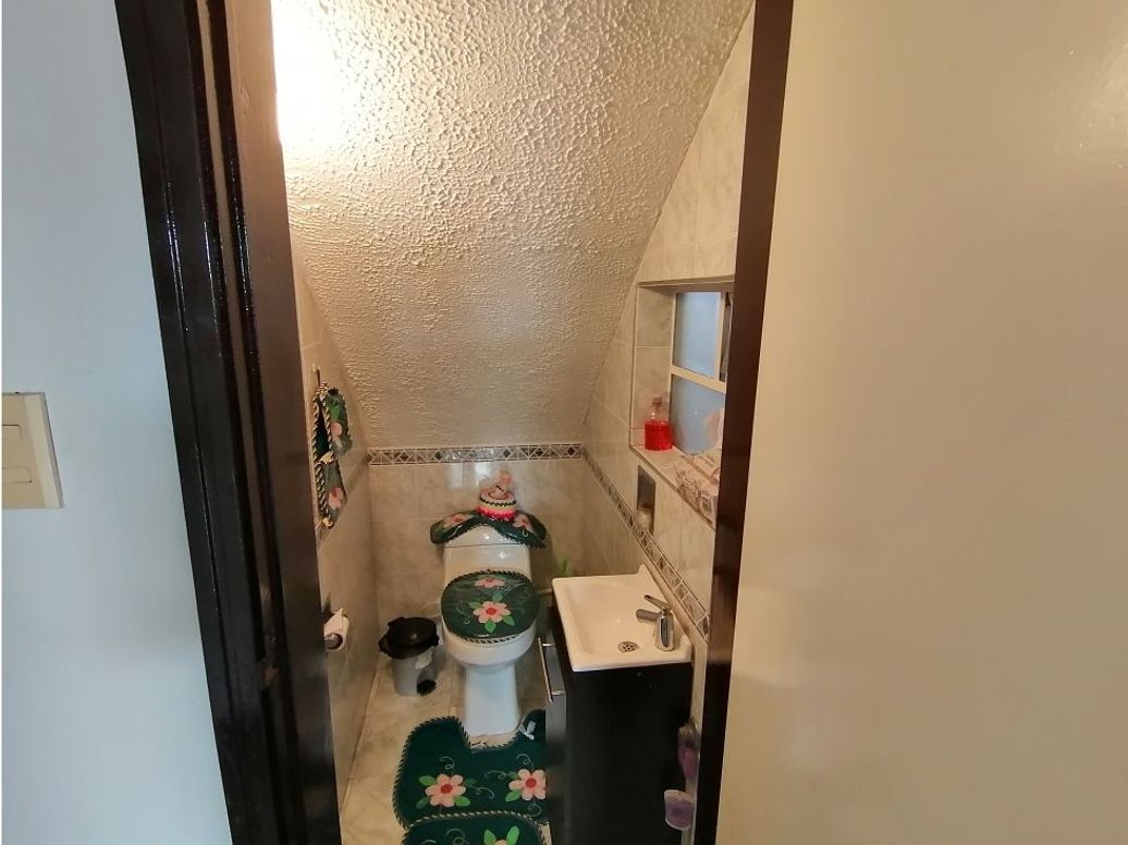 Casa de 4 alcobas en venta en La Castellana, Bogotá, 237 m² · foto 9 de 20