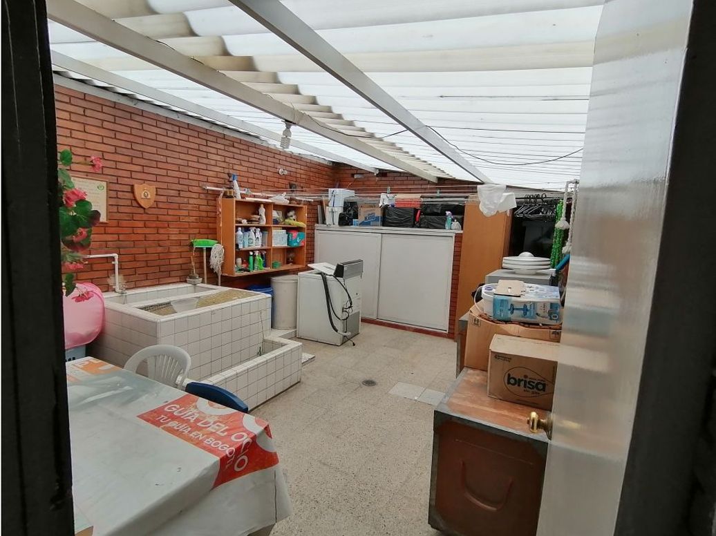 Casa de 4 alcobas en venta en La Castellana, Bogotá, 237 m² · foto 13 de 20