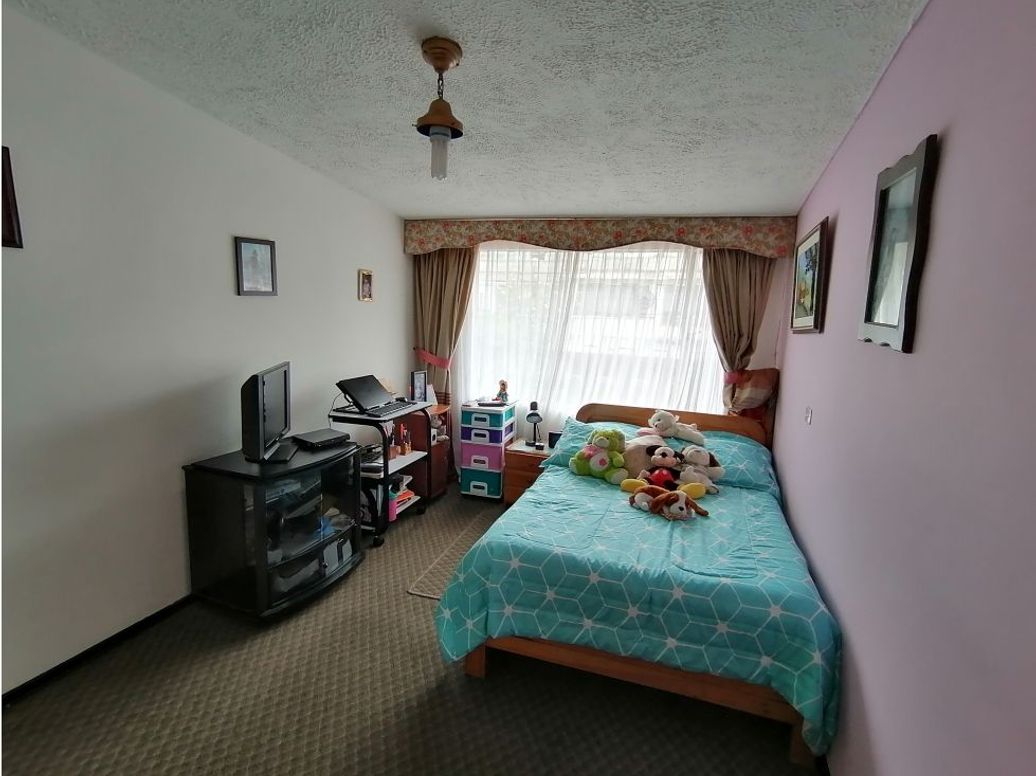 Casa de 4 alcobas en venta en La Castellana, Bogotá, 237 m² · foto 20 de 20